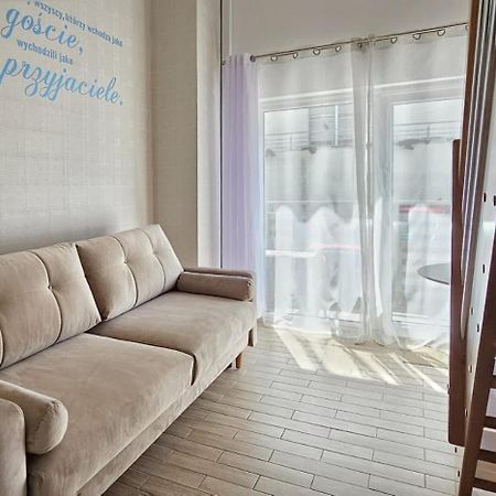 Holiday Home Slavia New S8 Miedzyzdroje Z Antresola I Balkonem Przy Plazy المظهر الخارجي الصورة